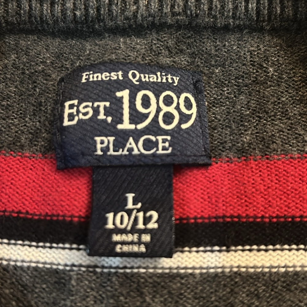 PLACE Sweater - Picture 2 of 3